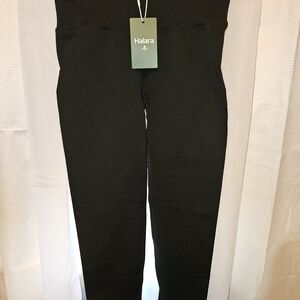 HALARA Black High-Waist Leggings